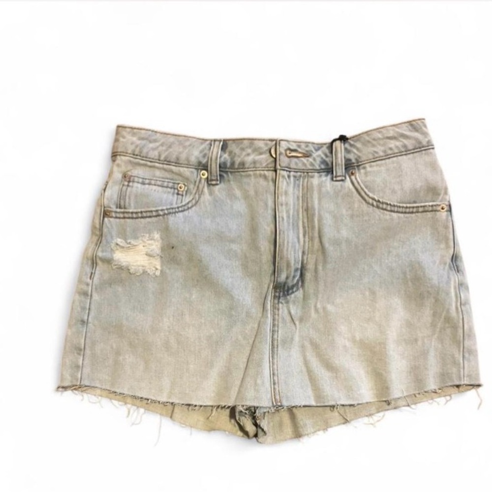 Forever 21 Distressed Light Denim Skort